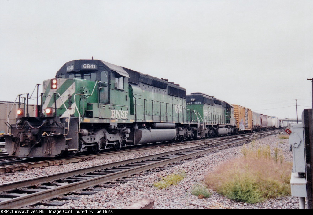 BNSF 6841 East